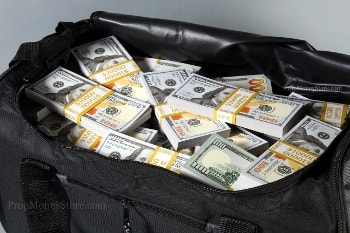 Bag of cash close up $500k